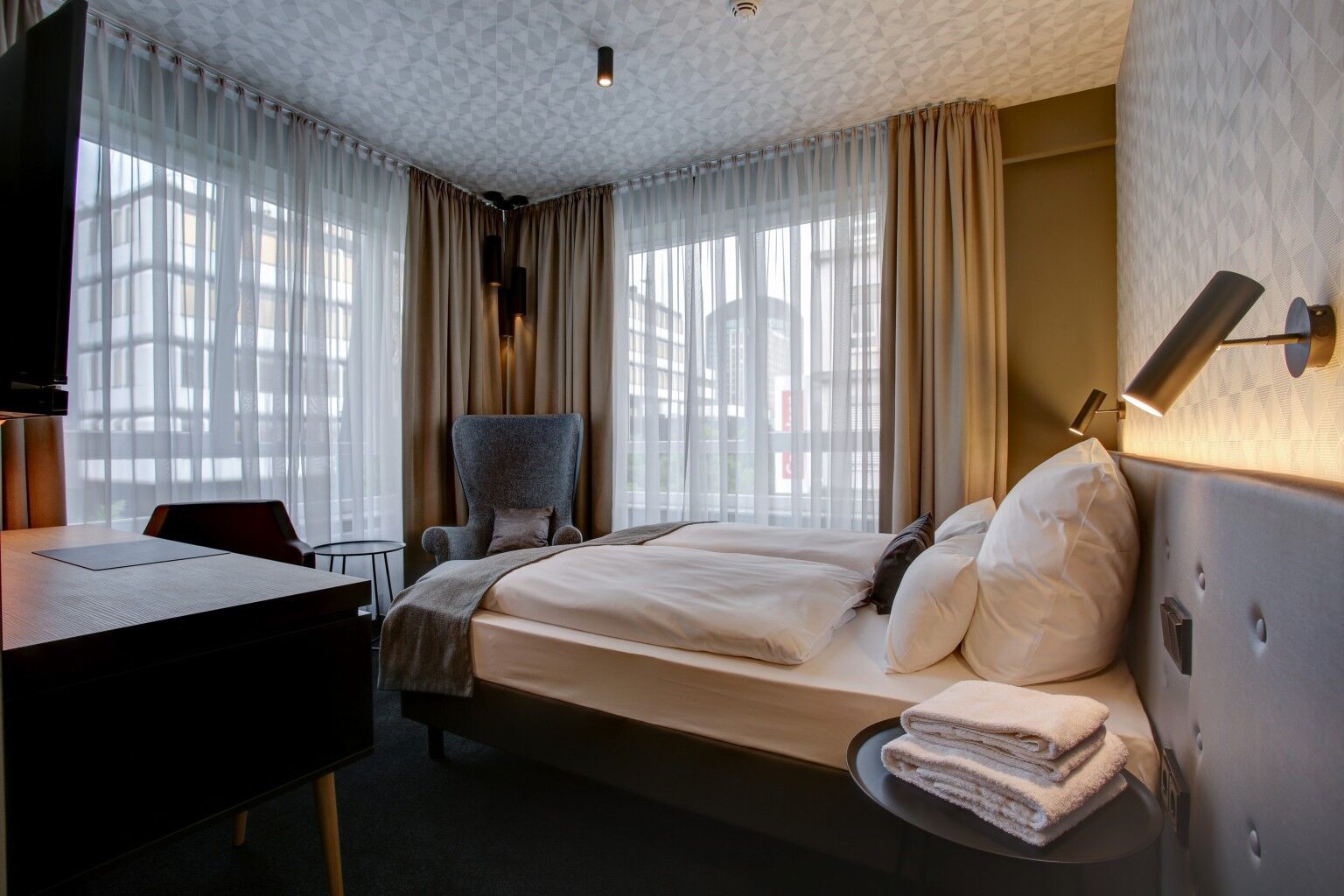 Vienna House Easy By Wyndham Ингольштадт Экстерьер фото
