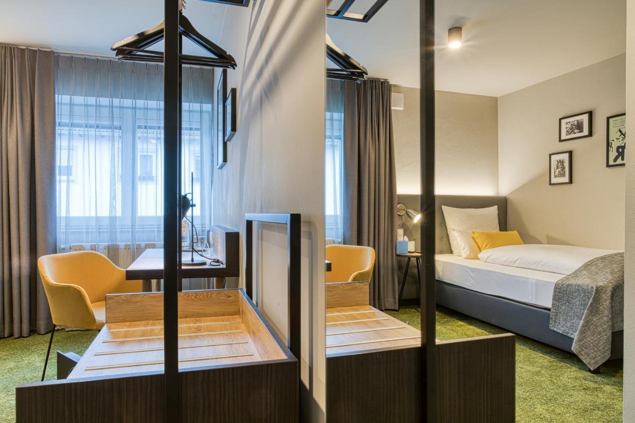 Vienna House Easy By Wyndham Ингольштадт Экстерьер фото